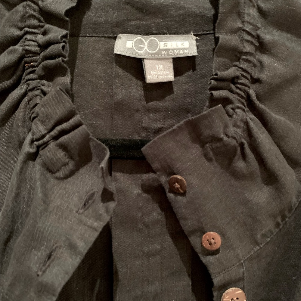 Women’s linen smock blouse